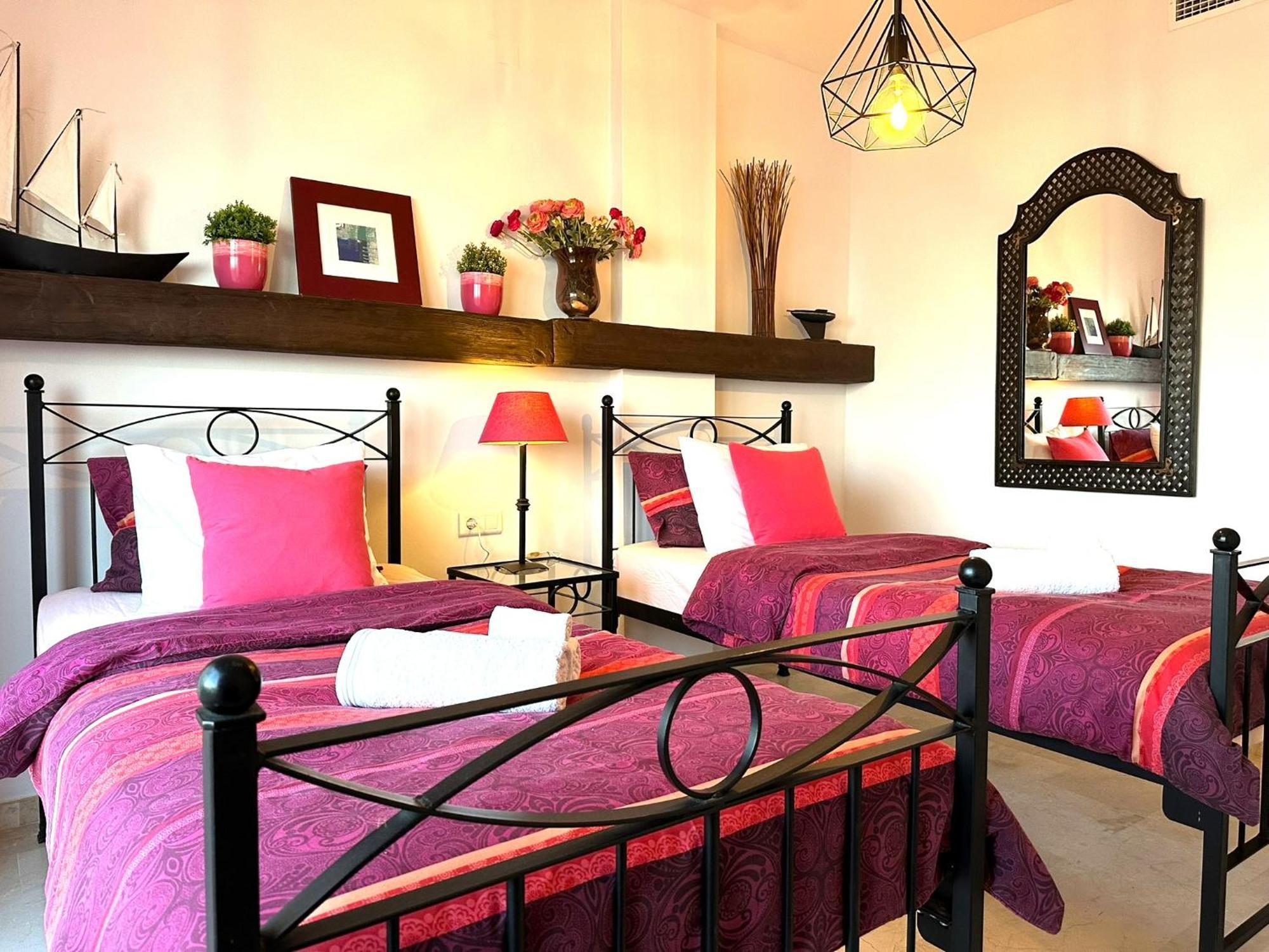 Apartments Bermuda Beach เอสเตโปนา ภายนอก รูปภาพ