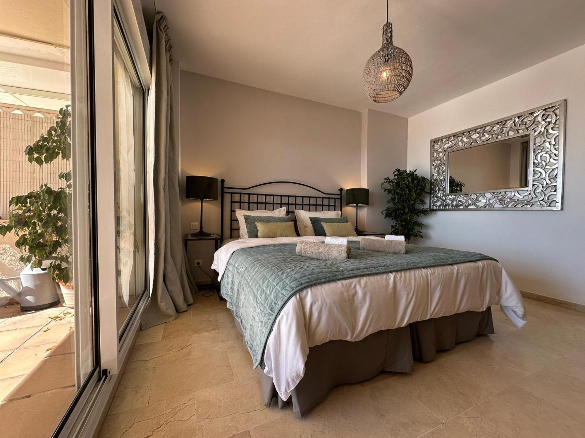 Apartments Bermuda Beach เอสเตโปนา ภายนอก รูปภาพ