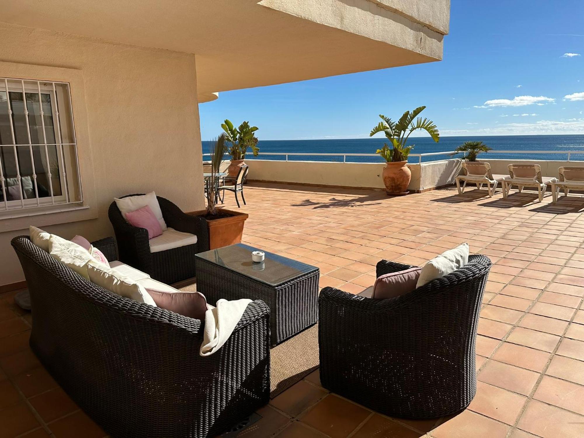 Apartments Bermuda Beach เอสเตโปนา ภายนอก รูปภาพ