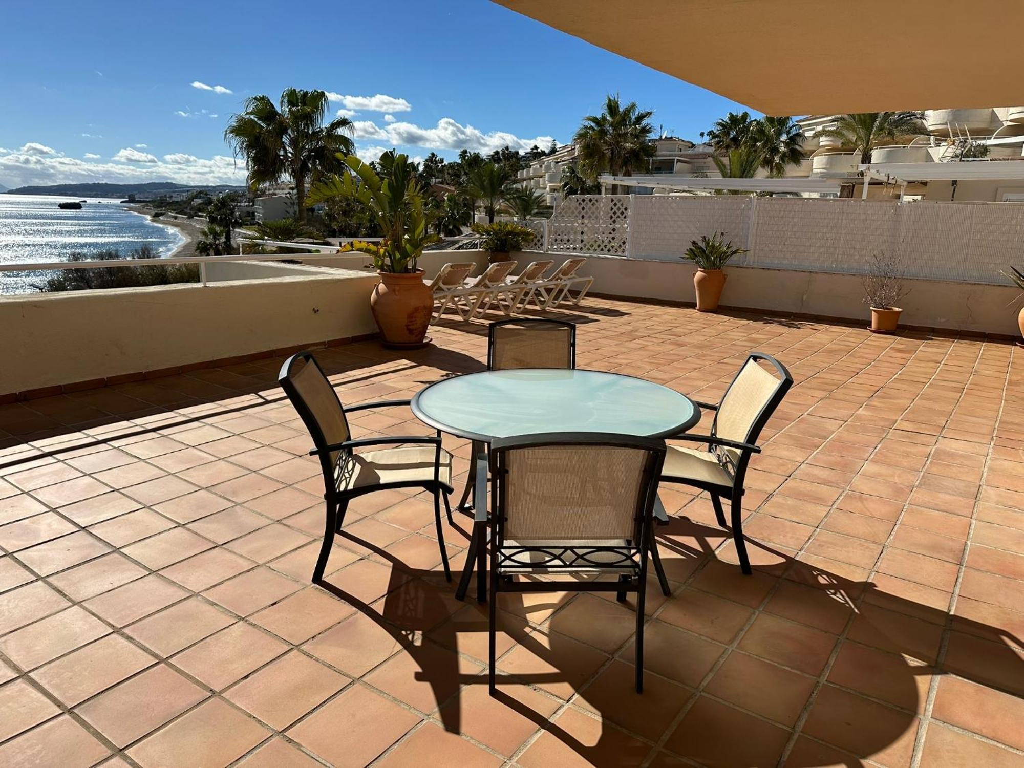 Apartments Bermuda Beach เอสเตโปนา ภายนอก รูปภาพ