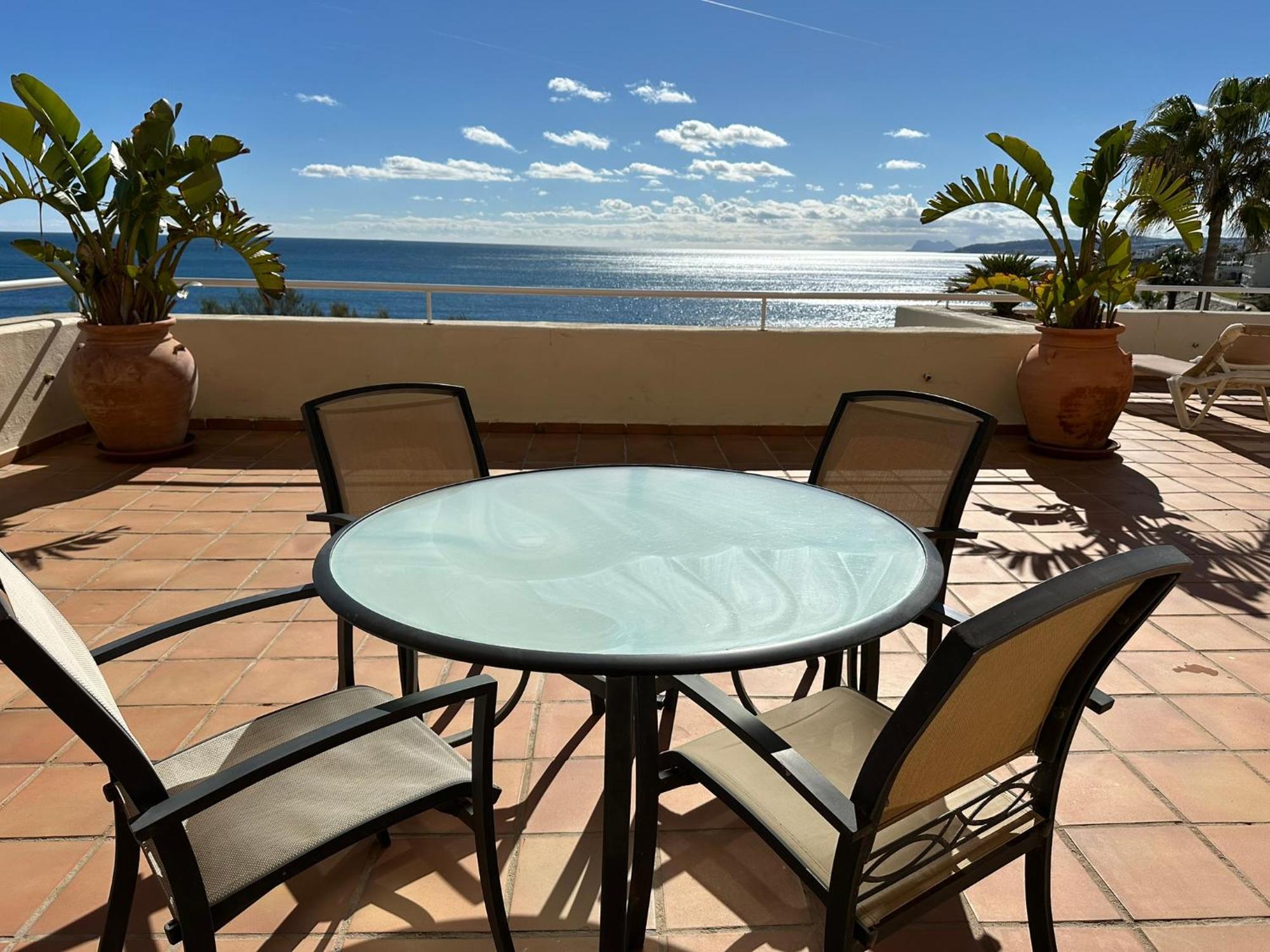 Apartments Bermuda Beach เอสเตโปนา ภายนอก รูปภาพ